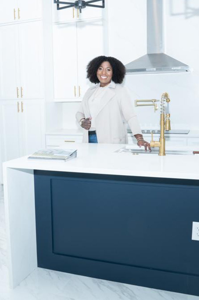 LaceyKramer-about-page